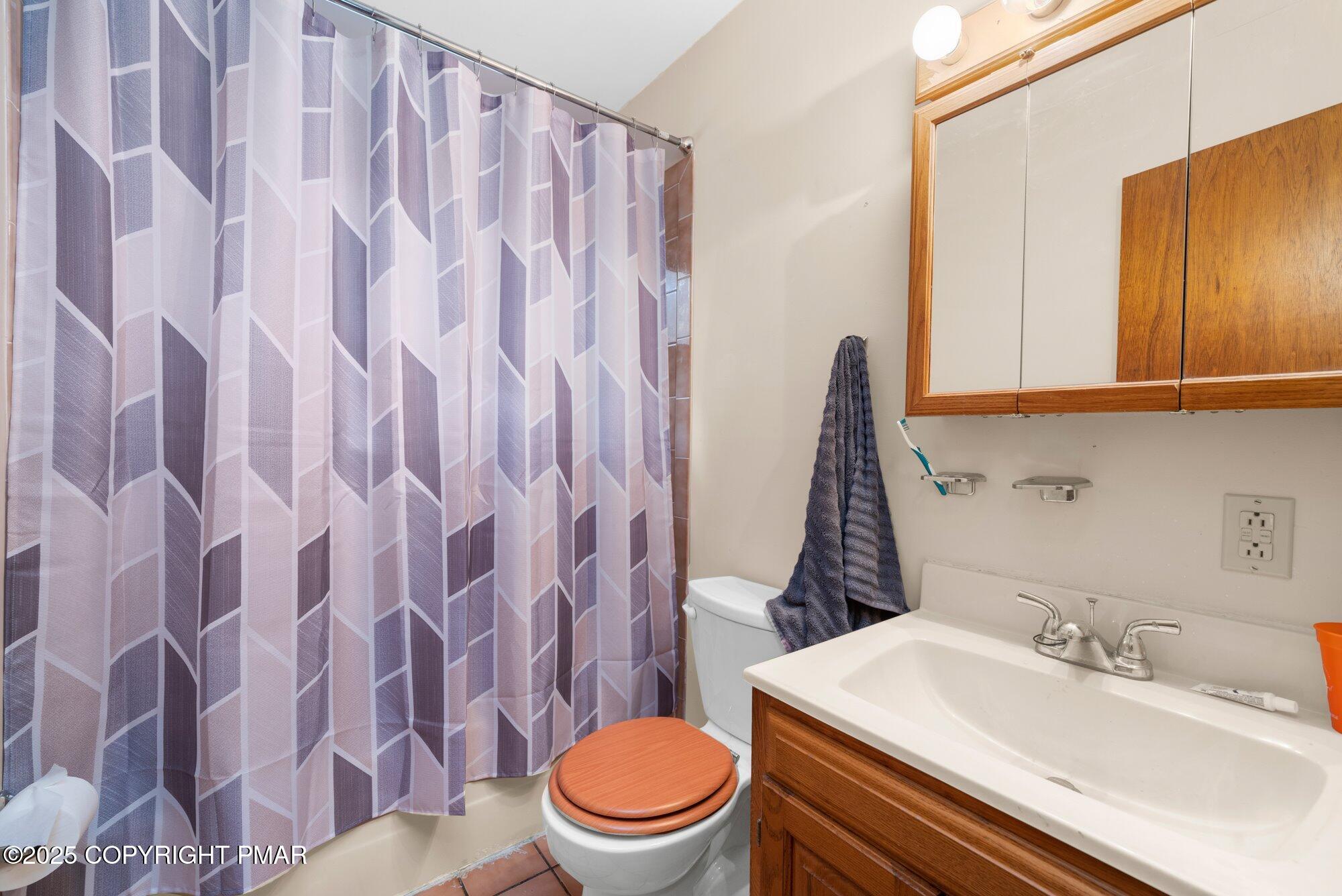 109 Bluestone Drive Hawley, PA 18428 - Photo 15 of 27 IMG_1626