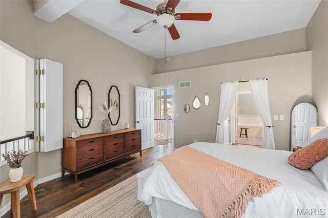 $400,000 | 35 Ridgeview Cir Court, Ballwin, MO 63021