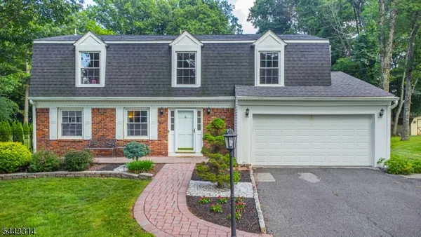 $689,000 | 37 Camelot Drive, Budd Lake, NJ 07828