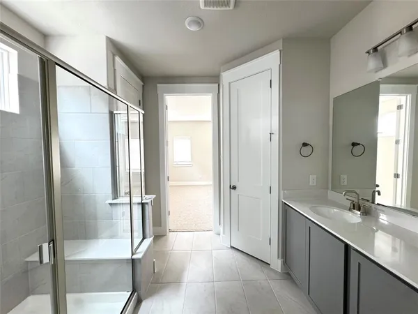 $2,900 | 805 Meadowcrest Drive, Plano, TX 75075