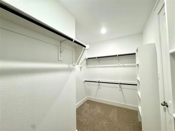 $2,900 | 805 Meadowcrest Drive, Plano, TX 75075