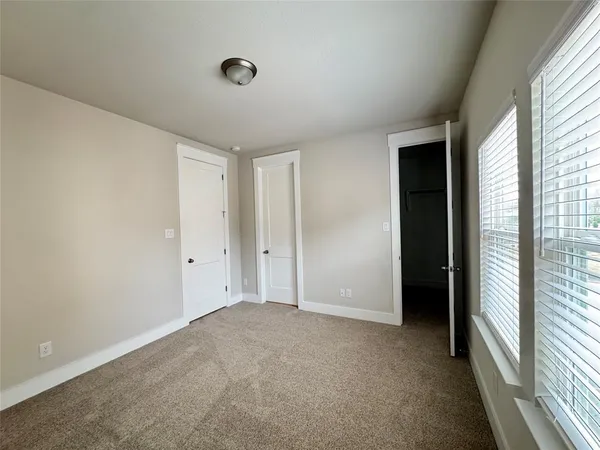 $2,900 | 805 Meadowcrest Drive, Plano, TX 75075