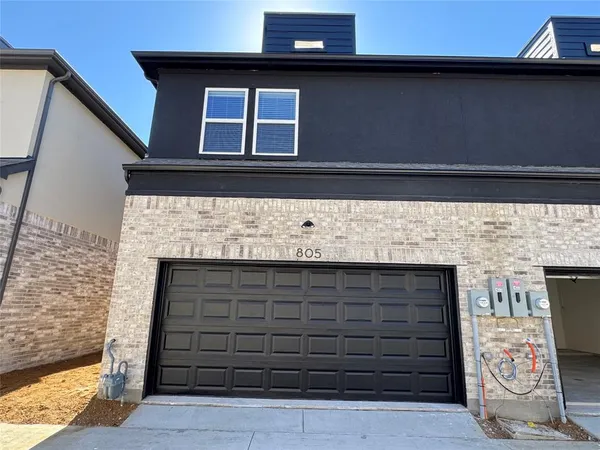 $2,900 | 805 Meadowcrest Drive, Plano, TX 75075