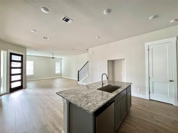 $2,900 | 805 Meadowcrest Drive, Plano, TX 75075