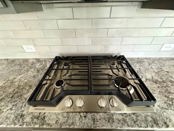 $2,900 | 805 Meadowcrest Drive, Plano, TX 75075