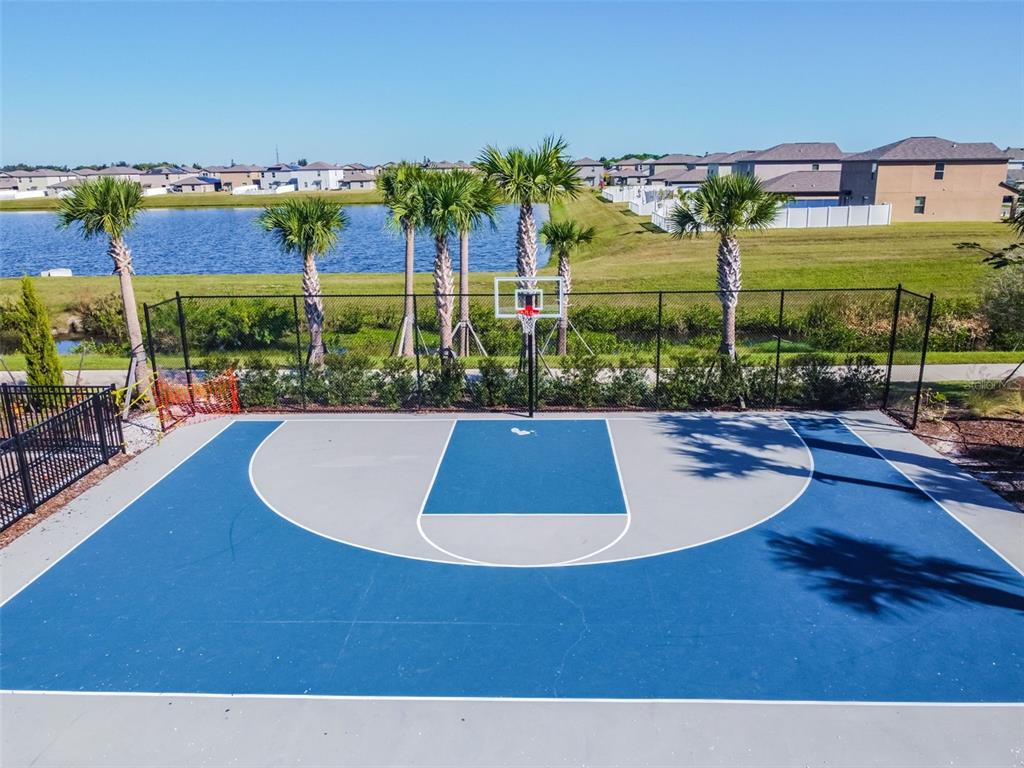 1261 Anchor Bend Drive Ruskin, FL 33570 - Photo 63 of 73
