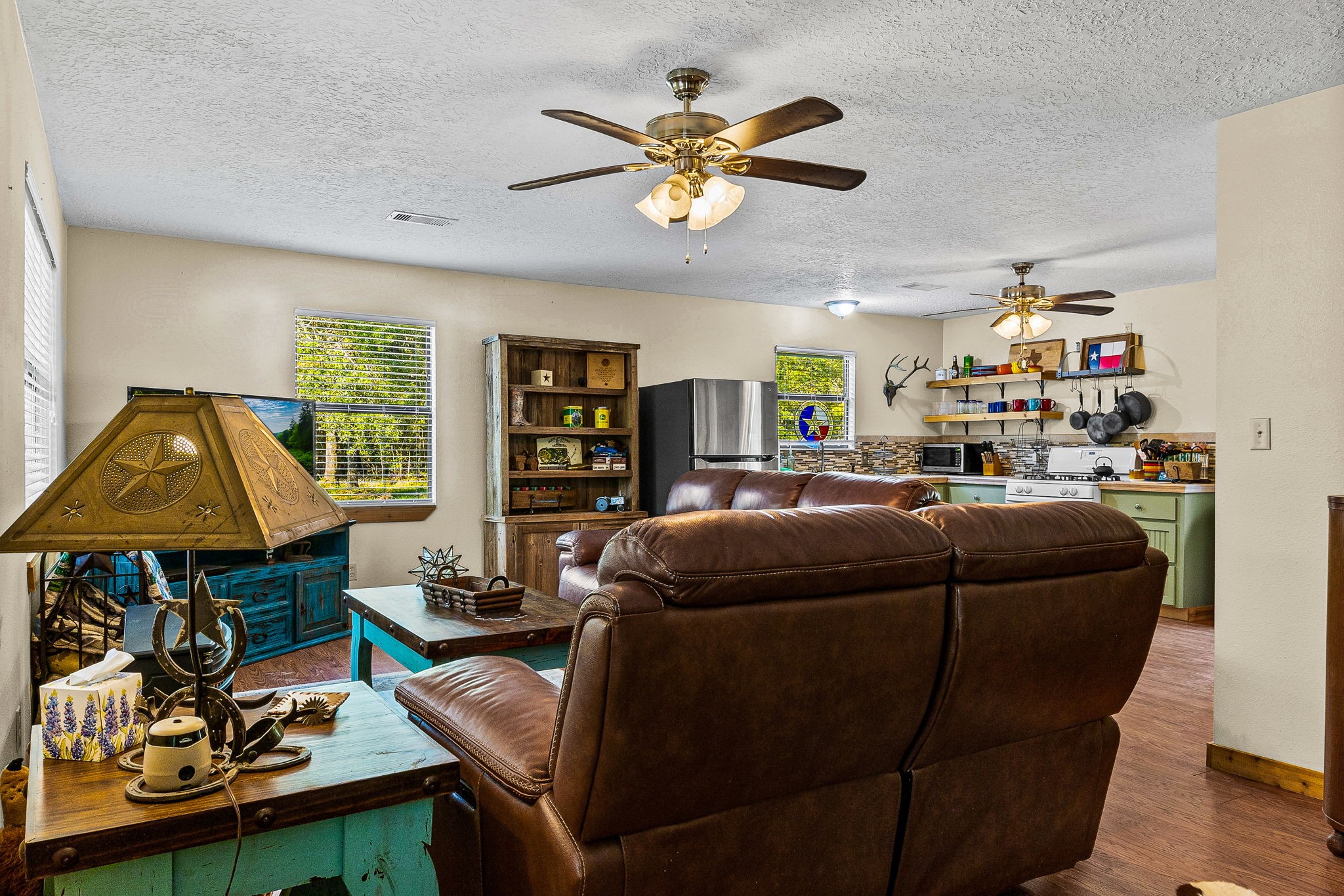834 County Road Goodrich, TX 77335 - Photo 5 of 50 Gallery Image 5