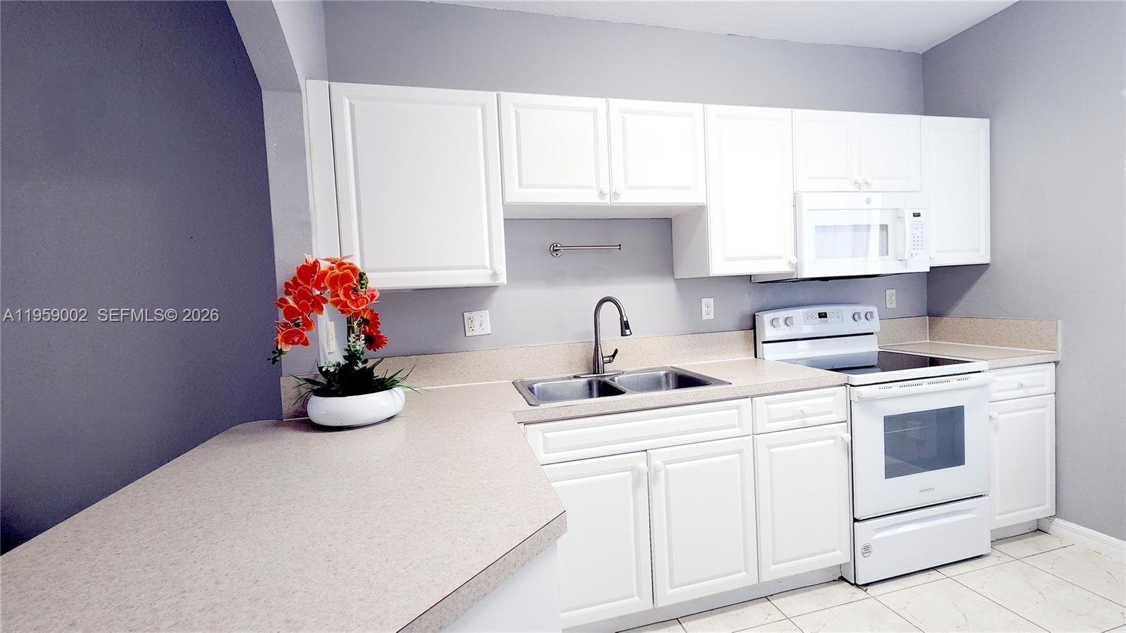 741 Southeast 2nd Street, Unit 741 Homestead, FL 33030 - Photo 6 of 31