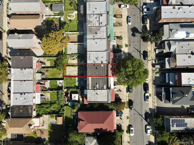 $670,000 | 2929 Fenton Avenue | Pelham Gardens