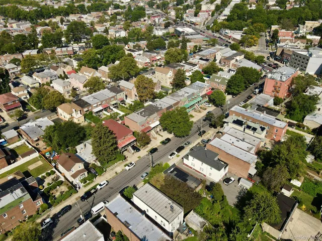 $670,000 | 2929 Fenton Avenue | Pelham Gardens