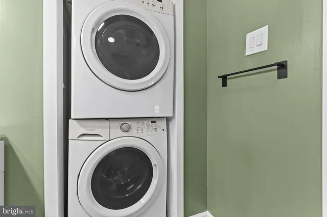 $319,900 | 4950 West End Avenue, Shady Side, MD 20764