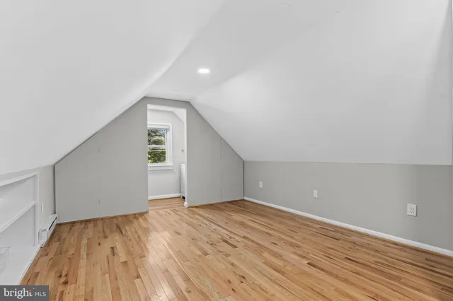 $319,900 | 4950 West End Avenue, Shady Side, MD 20764