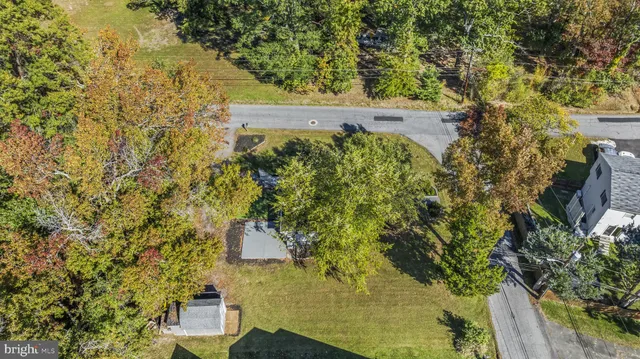 $319,900 | 4950 West End Avenue, Shady Side, MD 20764