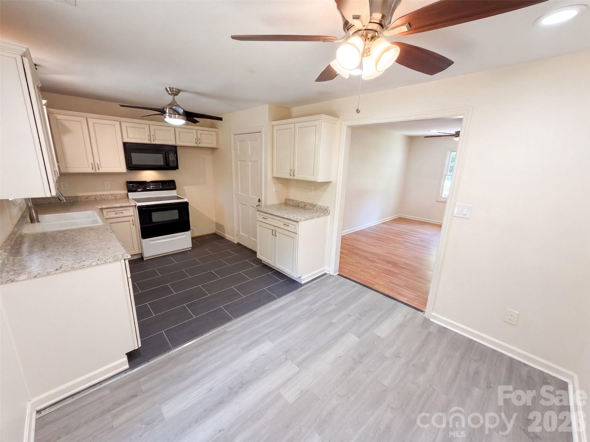 1627 Catoe Road Lancaster, SC 29720 - Photo 7 of 15 Gallery Image 7
