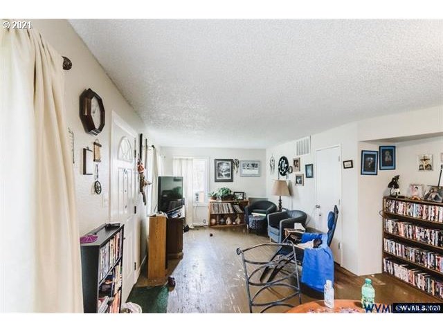 775 Crowfoot Road Lebanon, OR 97355 - Photo 8 of 32 Gallery Image 8