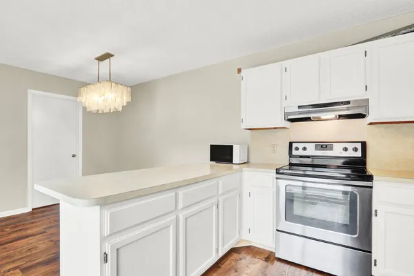 $240,000 | 5627 Southeast Windsong Lane, Unit 514, Stuart, FL 34997