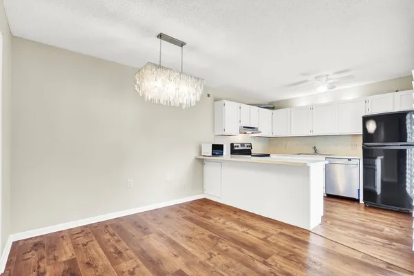 $240,000 | 5627 Southeast Windsong Lane, Unit 514, Stuart, FL 34997