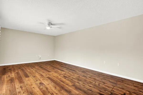 $240,000 | 5627 Southeast Windsong Lane, Unit 514, Stuart, FL 34997