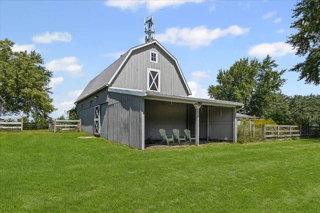 $899,900 | 42W534 Empire Road, St. Charles, IL 60175