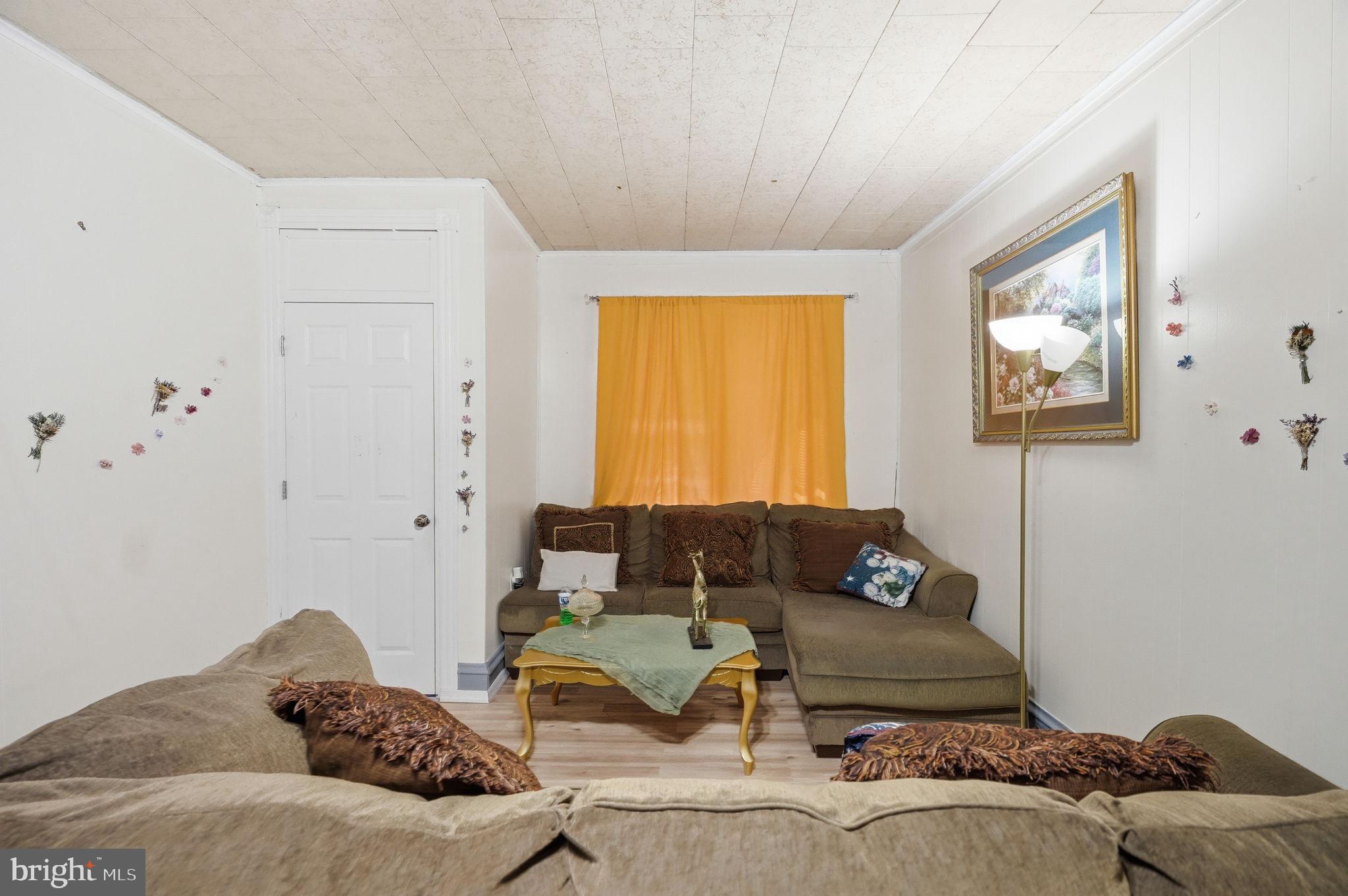 325 Pear Street Reading, PA 19601 - Photo 22 of 40