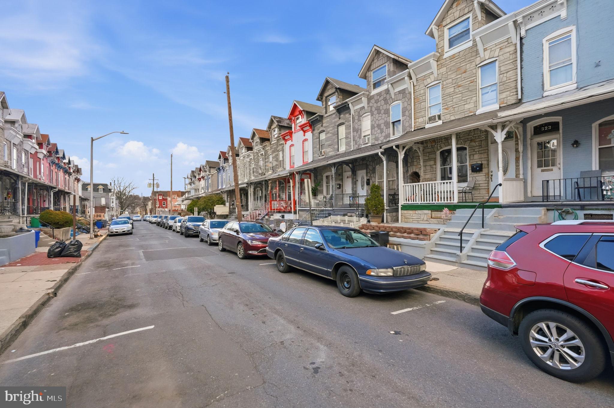 325 Pear Street Reading, PA 19601 - Photo 5 of 40