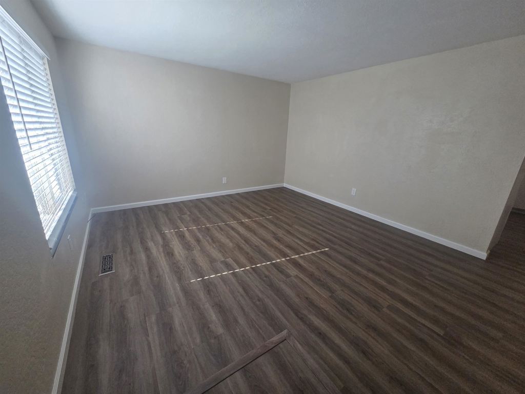 20077-20077 Redwood Road Castro Valley, CA 94546 - Photo 2 of 28