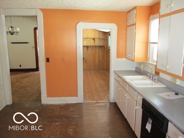 279 East Franklin Street Spencer, IN 47460 - Photo 6 of 17