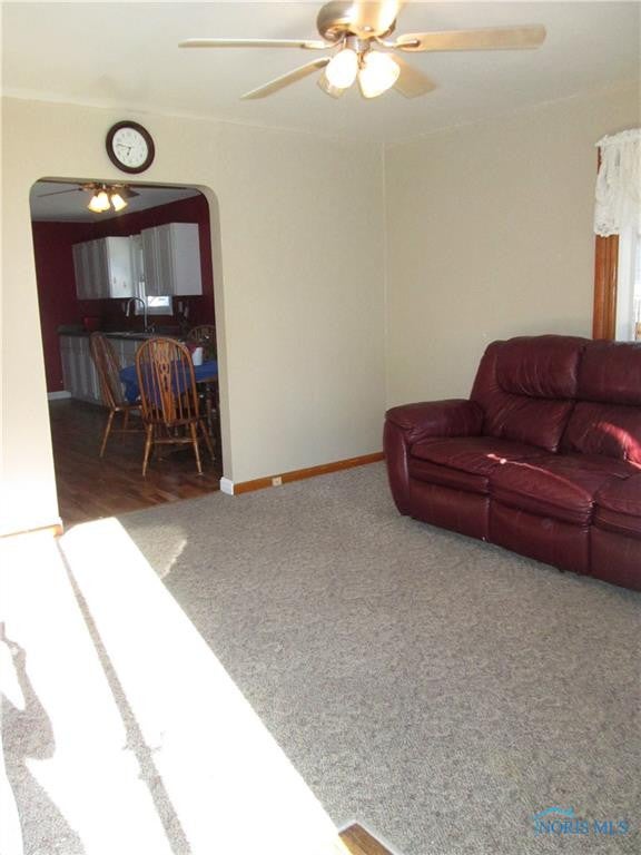 1113 Cresceus Road Oregon, OH 43616 - Photo 4 of 28 Ceiling fan and bay window.