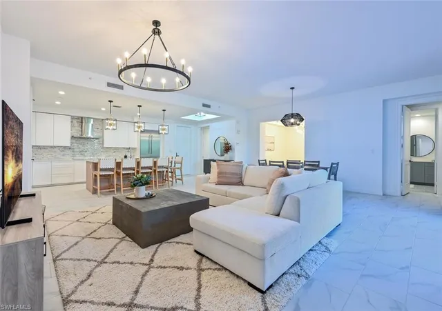 $13,000 | 1115 Central Avenue, Unit 243, Naples, FL 34102