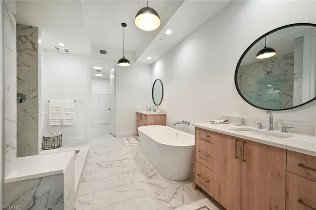 $13,000 | 1115 Central Avenue, Unit 243, Naples, FL 34102