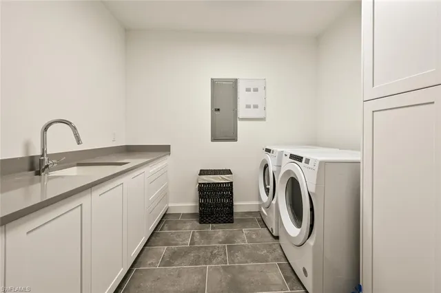 $13,000 | 1115 Central Avenue, Unit 243, Naples, FL 34102