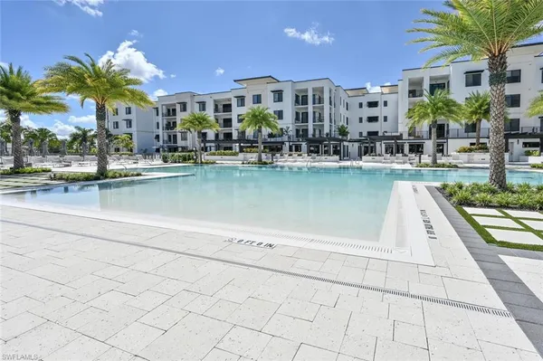 $13,000 | 1115 Central Avenue, Unit 243, Naples, FL 34102