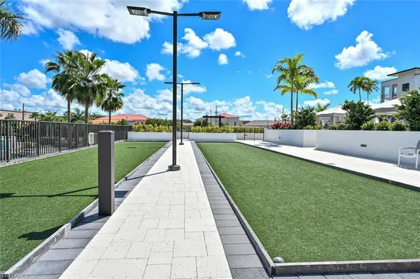 $13,000 | 1115 Central Avenue, Unit 243, Naples, FL 34102