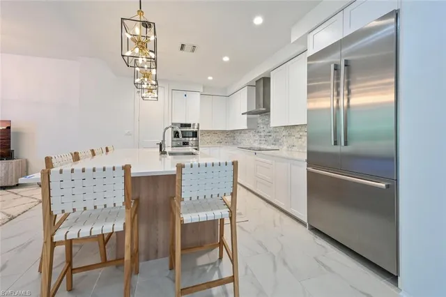 $13,000 | 1115 Central Avenue, Unit 243, Naples, FL 34102