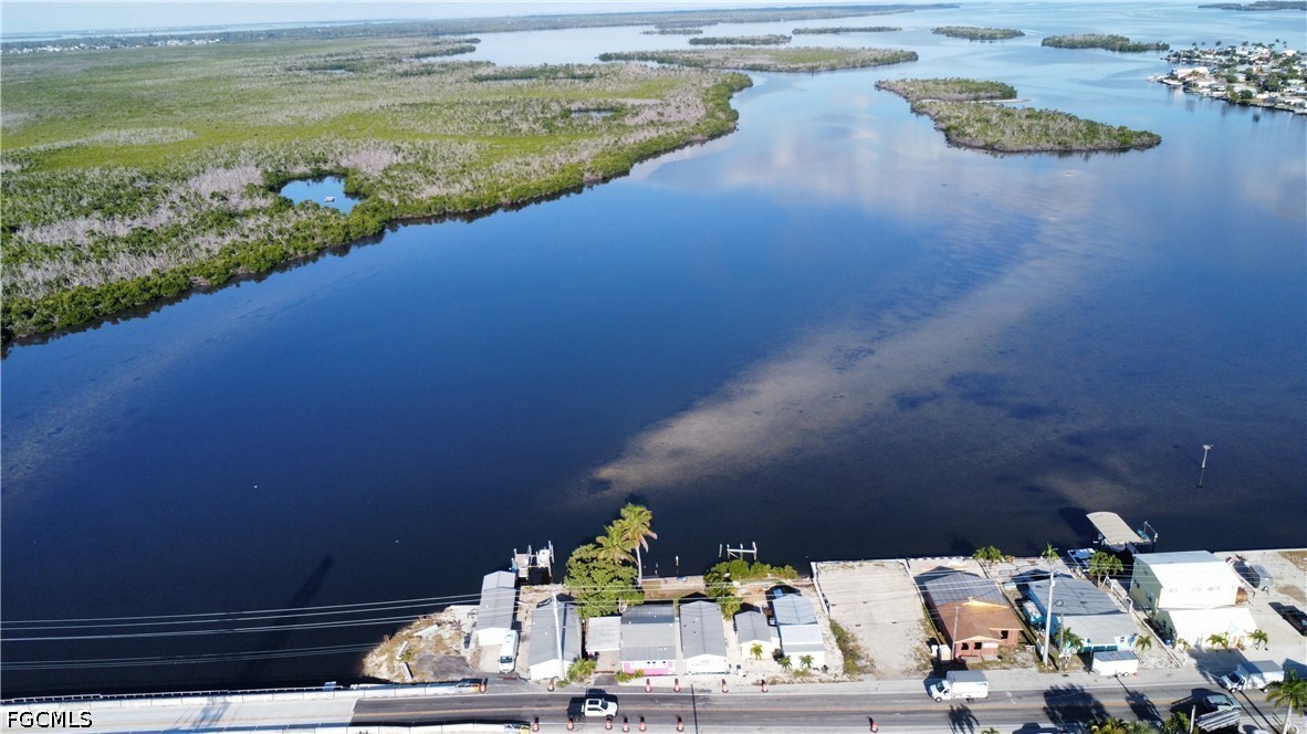 4741 Pine Island Road Matlacha, FL 33993 - Photo 19 of 32 Gallery Image 19