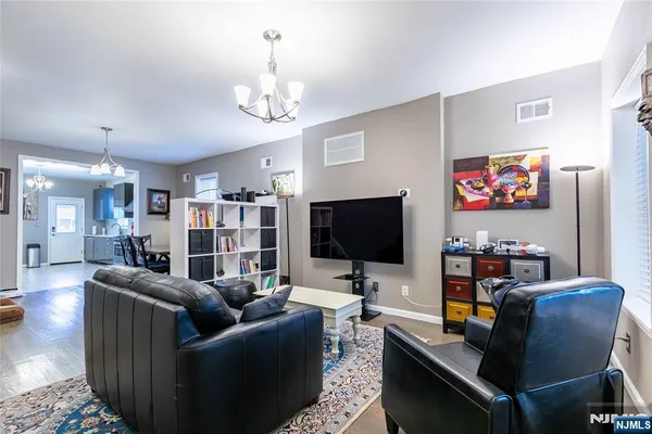 $3,300 | 23 Howell Place, Kearny, NJ 07032