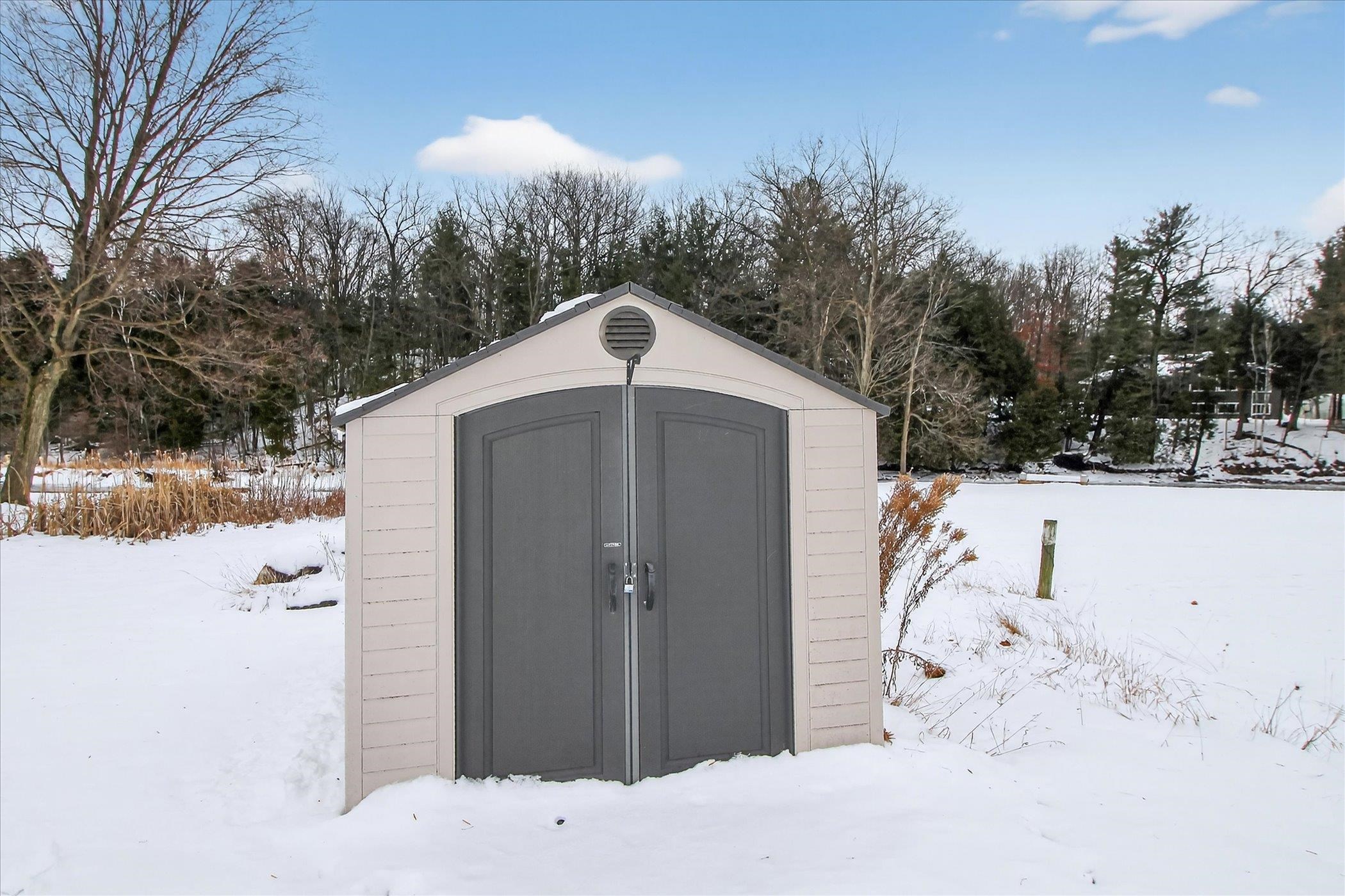 740 North Rolland Road Weidman, MI 48893 - Photo 11 of 19 Gallery Image 11