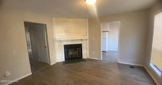 $985 | 106 Twinwood Drive, Jacksonville, NC 28546