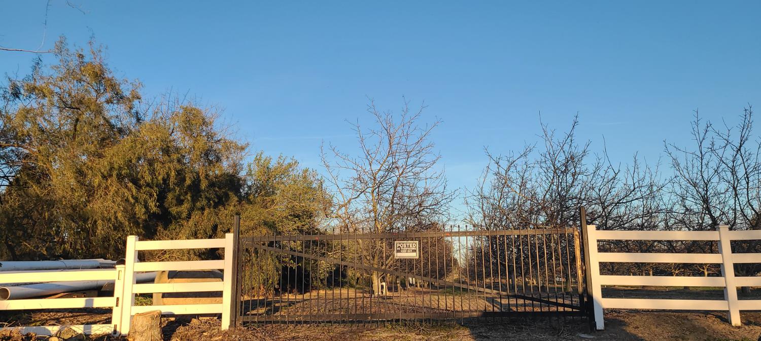 0 Webster Road Oakdale, CA 95361 - Photo 2 of 4 a view of outdoor space with city view