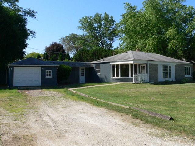 505 West Edgewood Road Lombard, IL 60148 - Photo 3 of 17