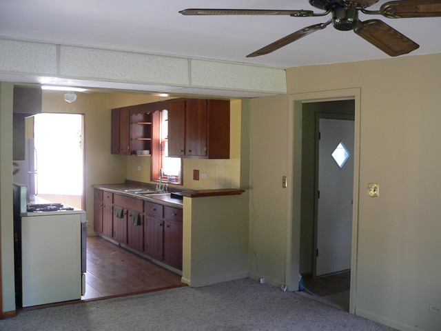 505 West Edgewood Road Lombard, IL 60148 - Photo 7 of 17