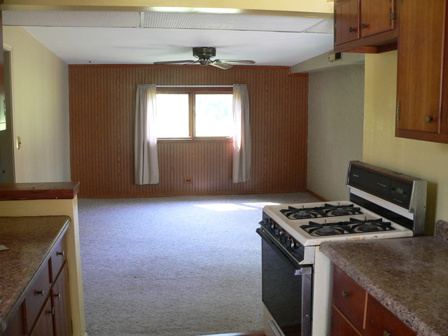 505 West Edgewood Road Lombard, IL 60148 - Photo 9 of 17