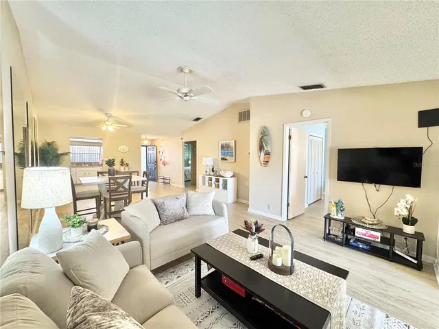 $1,600 | 2246 Firestone Place, Winter Haven, FL 33884