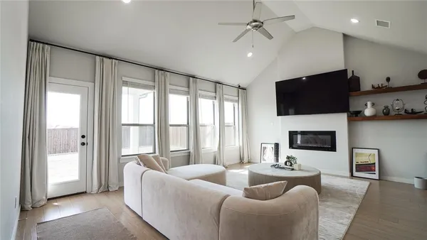 $2,800 | 1847 Balfour Bend, Forney, TX 75126