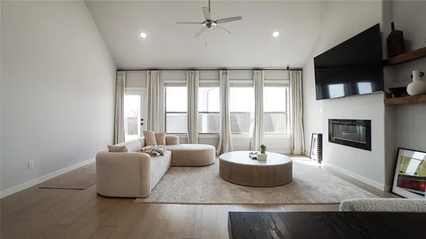 $2,800 | 1847 Balfour Bend, Forney, TX 75126