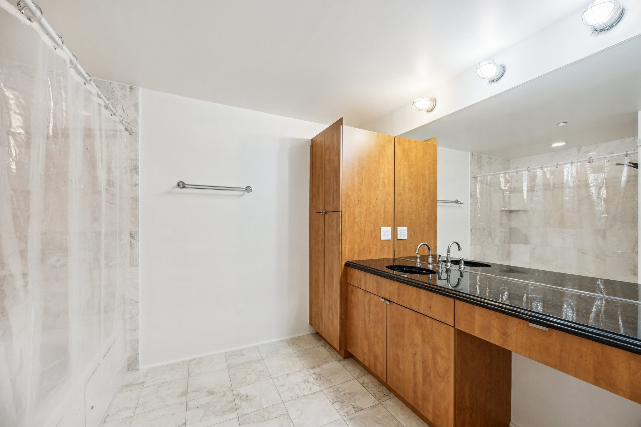 705 Main Street, Unit 302 Houston, TX 77002 - Photo 14 of 23