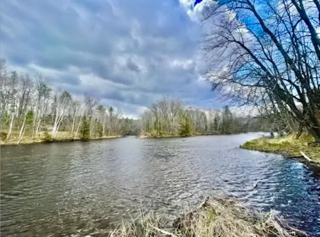 $67,500 | Hydro Road, Unit 22, Crivitz, WI 54114