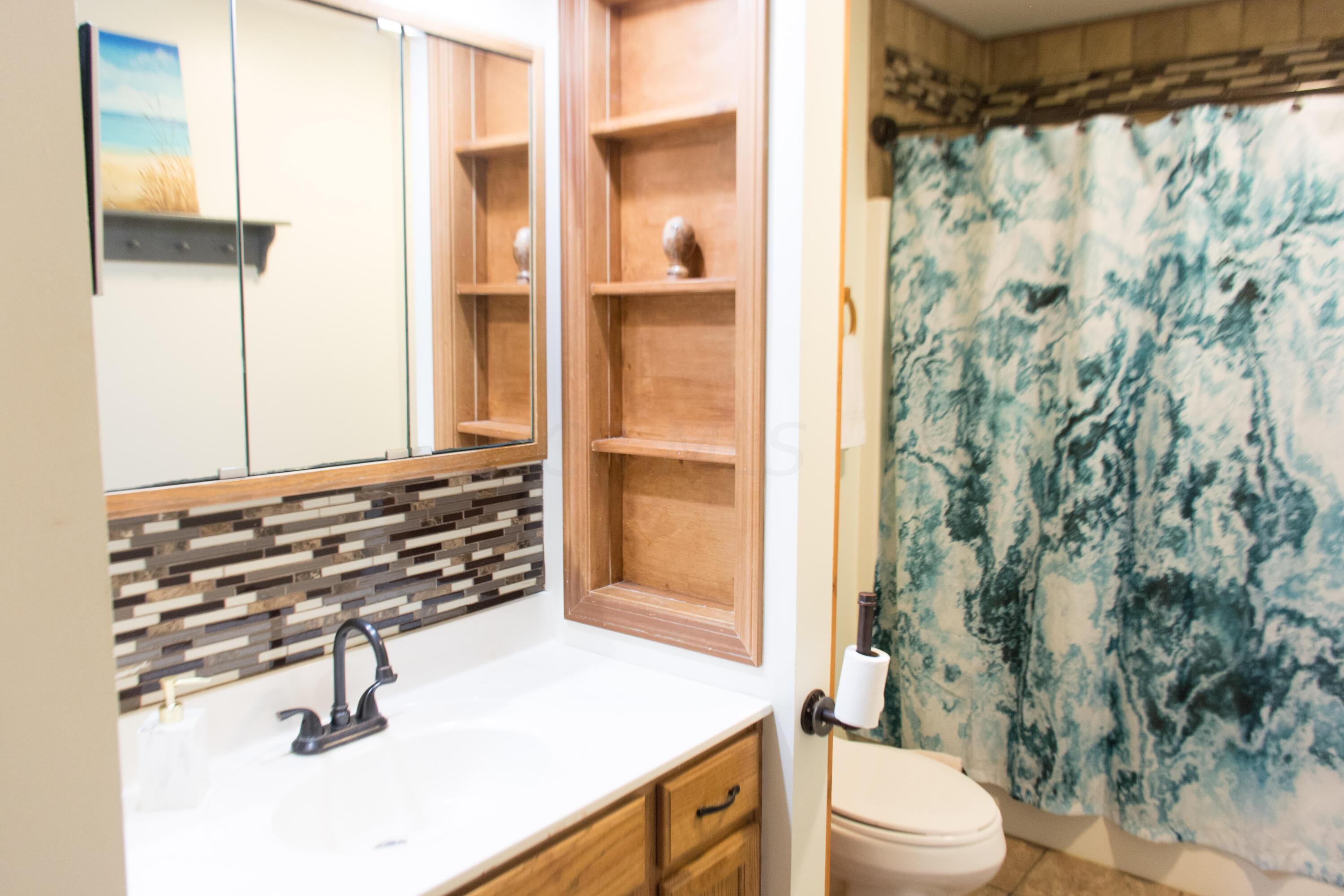 41795 Sand Ridge Road Albany, OH 45710 - Photo 15 of 36 Bathroom