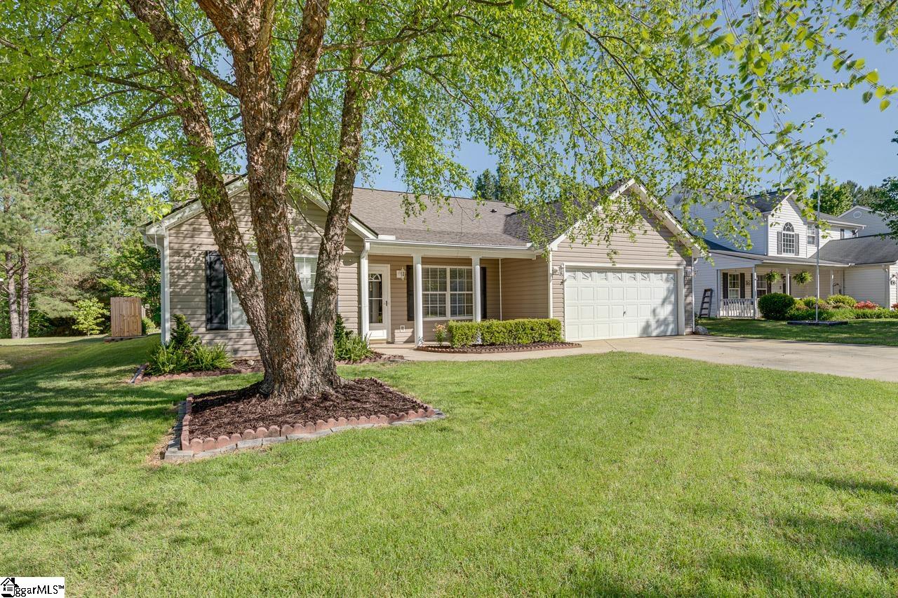 280 Rivers Edge Drive Easley, SC 29642 - Photo 2 of 33 Gallery Image 2