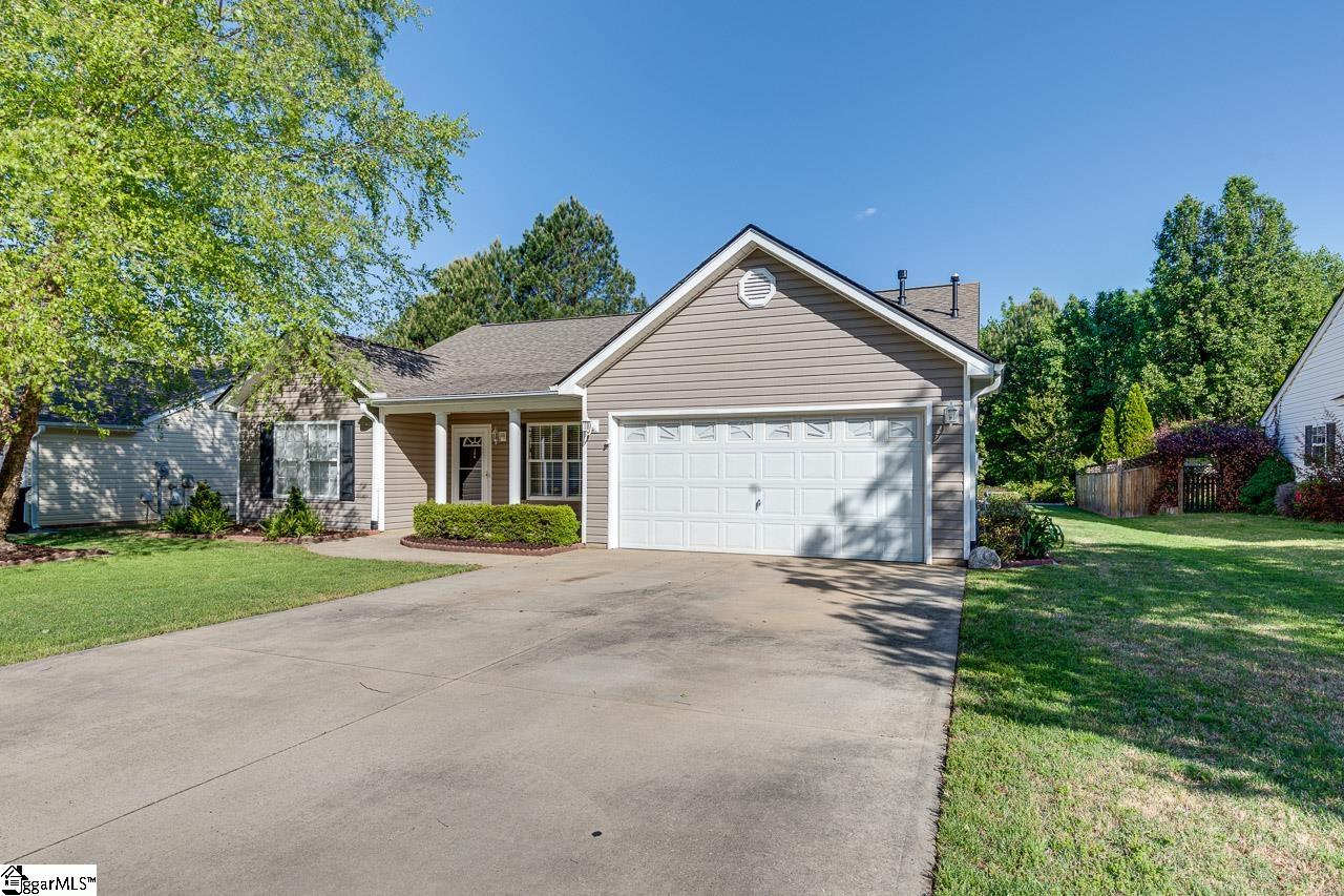280 Rivers Edge Drive Easley, SC 29642 - Photo 3 of 33 Gallery Image 3